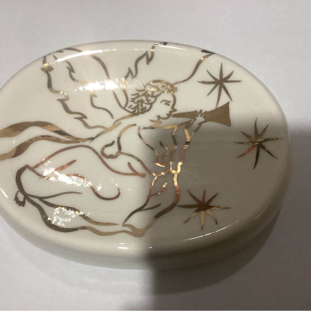 No. 72 Vintage Soap dish Christmas decor.  Pre-owned.